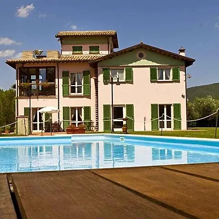 Relax مزرعة للإقامة Valtopina